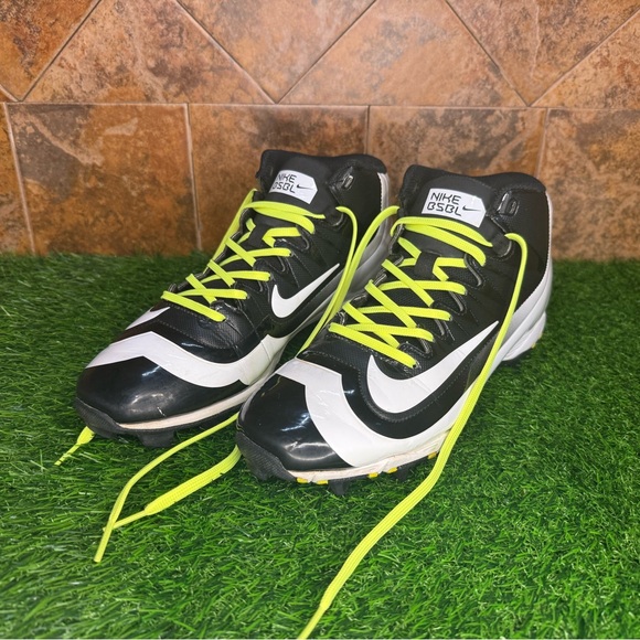 Nike baseball cleats - Picture 2 of 8